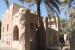Masjid Al Aouina yang ikonik di Oman. Warga Oman Belum Divaksinasi Dilarang Tarawih di Masjid