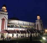 Masjid At-Tin, Taman Mini Indonesia Indah, Jakarta.