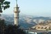 Dana Pensiun Norwegia Lepas Aset Perusahaan Terkait Israel. Masjid di dekat permukiman Yahudi