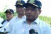 Menteri Perhubungan (Menhub) Budi Karya Sumadi memberikan pernyataan usai melakukan tinjauan kapal navigasi dan padat karya di Pulau Lancang, Kepulauan Seribu, Selasa (1/5).