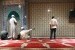 Muslim Amerika melaksanakan shalat di salah satu masjid di Kota New York.