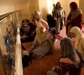 Muslimah di South Jersey tengah mengikuti kajian keagamaan di Islamic Center South Jersey, Amerika Serikat.