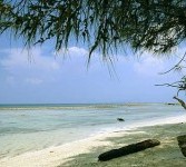 Pantai Anyer, obyek wisata terfavorit di Provinsi Banten