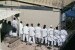 Para tahanan Muslim melaksanakan shalat berjamaah di Kamp IV penjara Guantanamo, Kuba. Foto diambil pada 5 Agustus 2009 silam.