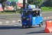 Pemudik menggunakan bajaj melintas di persimpangan Lohbener, Indramayu, Jawa Barat, Sabtu (2/7). Banyak pengemudi bajaj menggunakan kendaraan khas Ibukota tersebut untuk mudik ke kampung halaman.