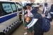 (Ilustrasi) Petugas medis KKHI Madinah membawa masuk seorang jamaah haji Indonesia ke sebuah ambulans di KKHI Madinah, Al Aridh, Arab Saudi.