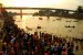 Ribuan orang berkumpul untuk mengikuti tradisi Petang Megang di tepi Sungai Siak, Pekanbaru, Riau. 