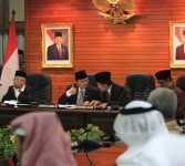 Sidang Isbat Penentuan 1 Syawal 1432 H di Kantor Kementerian Agama RI, Jakarta, Senin (29/8). 