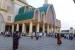 Warga NTB melakukan sholat Ied di Masjid Hubbul Wathan.