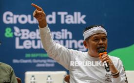 Gubernur Jawa Barat Dedi Mulyadi menyampaikan paparan saat acara Ground Talk dan Bebersih Leuweung di Kilometer 0 Citarum, Situ Cisanti, Kabupaten Bandung, Jawa Barat, Sabtu (26/9/2026). 