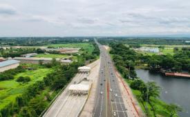 H+1 Tahun Baru, sebanyak 324.208 kendaraan kembali ke Jabotabek.