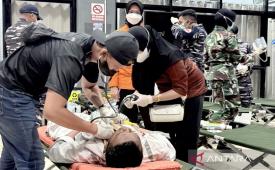 Gubernur Kalsel perintahkan medis prioritas bagi korban Kapal Virgo.