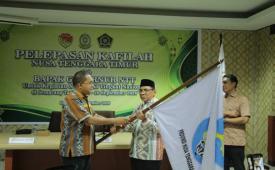 Gubernur melepas Kafilah MTQ NTT menuju Semarang..
