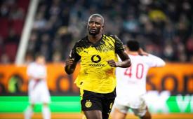 Borussia Dortmund melesat ke posisi kedua setelah hajar Augsburg 1-0.