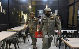 Satpol PP Kota Bogor Awasi PKL Seusai Penertiban di Jalan Dewi Sartika