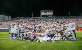 Para pemain Como merayakan keberhasilan lolos ke Liga Champions setelah pertandingan Serie A Italia antara US Cremonese dan Como 1907 di Cremona, Italia, Ahad (24/5/2026) waktu setempat. Como 1907 memastikan diri tampil di Liga Champions musim depan usai mengalahkan tuan rumah Cremonese dengan skor 4-1 pada pekan terakhir Liga Italia 2025/26. Hasil tersebut membuat Como menutup musim di posisi keempat klasemen akhir dengan 71 poin, unggul satu angka atas AC Milan yang justru tumbang 1-2 dari Cagliari di San Siro. Keberhasilan Como 1907 tampil di Liga Champions merupakan kali pertama sepanjang sejarah klub berdiri.