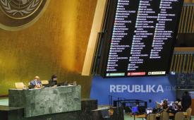 Majelis Umum PBB melakukan pemungutan suara atas perluasan hak Palestina di Markas Besar PBB di New York, AS, Jumat (10/5/2024).