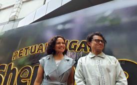 Produser Petualangan Sherina 2 Mira Lesmana dan sutradara Riri Riza di kawasan Jakarta Selatan, Senin (25/9/2023). 