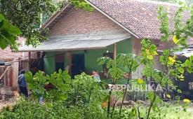 Rumah Pegi, salah satu buron yang tertangkap dalam kasus pembunuhan Vina, di Desa Kepompongan, Kecamatan Talun, Cirebon, Rabu (22/5/2024).