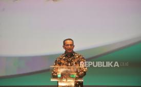 Direktur Utama Bio Farma Shadiq Akasya.PT Bio Farma (Persero) menyatakan transformasi yang dijalankan di PT Indofarma (Persero) Tbk mulai menunjukkan hasil positif. Perbaikan tersebut dilakukan melalui langkah efisiensi, pengendalian biaya, penguatan tata kelola, serta optimalisasi proses operasional sebagai bagian dari agenda transformasi di lingkungan Holding BUMN Farmasi. 