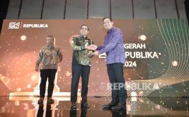 Keseriusan dalam penerapan ESG melalui Circular Economy Implementation mengantarkan Pupuk Indonesia meraih penghargaan untuk kategori sosial dalam Anugerah ESG Republika 2024.