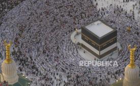 Ilustrasi suasana umroh pada Ramadhan. 