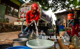 Drama Senggolan Awal Lomba Warnai Aksi Moto2 Mandalika 2026 (3)