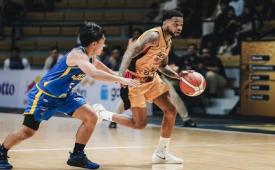 Kalahkan Satya Wacana 84-74, Dewa United amankan kemenangan perdana.