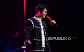 Penyanyi Cakra Khan. Cakra menepis anggapan bahwa para penyanyi tidak peduli dengan hak pencipta lagu. Menurutnya, banyak musisi justru berusaha menjalankan kewajiban mereka dengan benar.