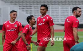 Rizky Ridho (kedua kanan). 