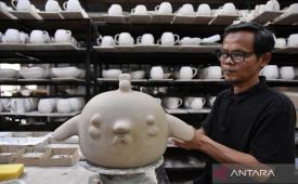 Indef: Industri halal dan keuangan syariah harus saling menguatkan.