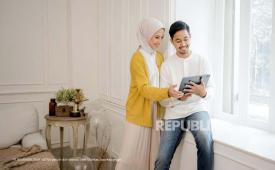Ilustrasi pasangan keluarga yang mengikuti asuransi syariah.