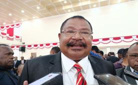 Gubernur Papeg: kerja sama daerah tekan tingkat kemahalan ikan laut.