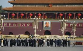 Lapangan Tiananmen, Beijing yang menjadi ikon perjuangan rakyat China.