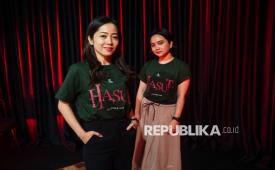 Pemain film Rachel Amanda (kanan) dan Karina Salim (kiri) berpose saat media visit ke Republika di Jakarta, Selasa (8/9/2026). Kunjungan tersebut dilakukan untuk mempromosikan film Hasut yang akan tayang di bioskop pada 8 Oktober 2026