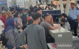 Kualanamu beroperasi normal meski 49 penerbangan batal dampak vulkanik.
