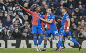 Pemain Crystal Palace melakukan selebrasi usai mencetak gol. ( ilustrasi)