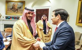 Menteri Pertahanan Saudi Khalid bin Salman bertemu denganMenteri Luar Negeri AS Marco Rubio dan Menteri Pertahanan AS Pete Hegseth di Washington, Kamis (30/1)