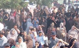 Kondisi setelah serangan Israel menghantam sebuah sekolah dasar putri di Minab, provinsi Hormozgan selatan. Iran, Sabtu (28/2/2026). Puluhan siswi meninggal akibat serangan itu.