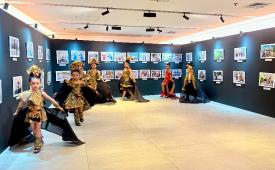 pameran foto dan talkshow bertajuk “Belajar Tanpa Batas, Berkarya untuk Masa Depan” di Galeri Cipta 1, Taman Ismail Marzuki (TIM), Jakarta, Kamis (23/7/2026). 