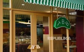 Merek artisan bakery asal Singapura, Tiong Bahru Bakery, resmi berekspansi ke Indonesia dengan membuka gerai pertamanya di Summarecon Mall Kelapa Gading 3, Jakarta, pada 5 Agustus 2026. 