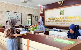 Suasana pelayanan di Kalurahan Bangunharjo, Kapanewon Sewon, Kabupaten Bantul, Provinsi DIY, Selasa (28/7/2026).