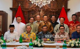 Pertemuan sekjen partai parlemen dan nonparlemen di Jakarta, Kamis (14/8/2026).