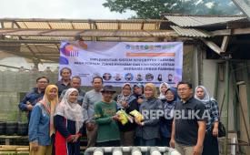 Tim pengabdi lintas disiplin dari Universitas Perjuangan Tasikmalaya (Unper) bersama Universitas Siliwangi (Unsil).