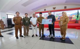 Wakil Ketua Komisi II DPR RI Dede Yusuf mendorong data penerima bantuan dengan kondisi masyarakat sebenarnya.