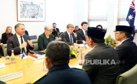 Menhan RI Sjafrie Sjamsoeddin dan Menlu RI Sugiono bertemu Wakil Perdana Menteri sekaligus Menhan Australia Richard Marles dan Menlu Australia Penny Wong.