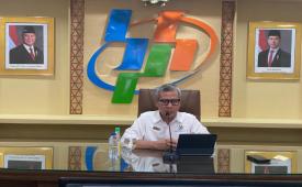 Deputi Bidang Statistik Distribusi dan Jasa Badan Pusat Statistik (BPS) Ateng Hartono dalam konferensi pers Berita Resmi Statistik (BRS) di Gedung BPS Jakarta, Selasa (1/9/2026). 