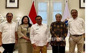 Duta Besar (Dubes) Indonesia untuk Amerika Serikat (AS) Dwisuryo Indroyono Soesilo bertemu Gubernur DKI Jakarta Pramono Anung Wibowo di Balai Kota DKI, Jakarta Pusat pada Senin (31/8/2026).