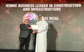 Presiden Direktur PT Jorindo Agung Jose Rizal menerima penghargaan Iconic Business Infrastructure and Contractor dalam Business Frontier Leadership Conclave and Award 2026 di Dubai, Jumat (4/9/2026).
