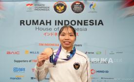 Leica Al Humaira Lubis 